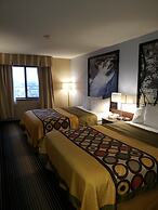 Super 8 by Wyndham Milwaukee Airport