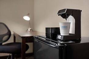 Ramada by Wyndham Niagara Falls Near the Falls