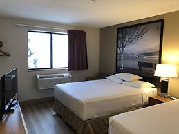 Super 8 by Wyndham Salmon Arm