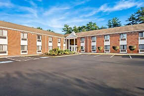 Days Inn by Wyndham Brunswick Bath Area