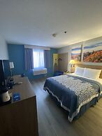 Days Inn by Wyndham Brunswick Bath Area