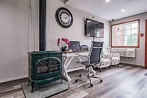 Days Inn by Wyndham Brunswick Bath Area