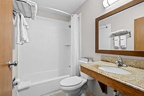 Days Inn by Wyndham Brunswick Bath Area