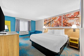 Days Inn by Wyndham Brunswick Bath Area