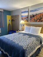 Days Inn by Wyndham Brunswick Bath Area