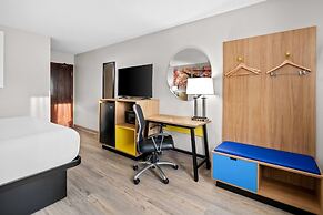 Days Inn by Wyndham Brunswick Bath Area