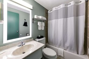 Baymont by Wyndham Liberty MO