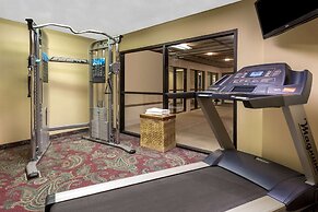 Super 8 by Wyndham Watertown WI