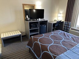 Super 8 by Wyndham Columbia Clark Lane