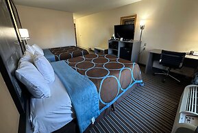 Super 8 by Wyndham Columbia Clark Lane