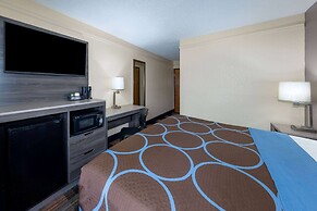 Super 8 by Wyndham Kansas City at Barry Road/Airport