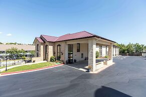 Super 8 by Wyndham Branson/Andy Williams Theater