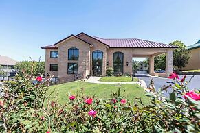 Super 8 by Wyndham Branson/Andy Williams Theater