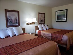 Americas Best Value Inn & Suites Harrisonville