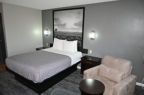 Super 8 by Wyndham Higginsville