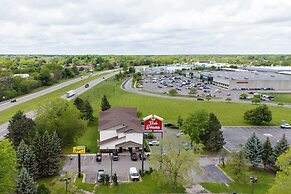 Super Inn by OYO Lansing MI