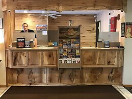 Super 8 by Wyndham Bridgeview of Mackinaw City