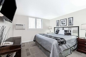 Super 8 by Wyndham Deadwood / Black Hills Area