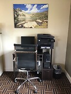 Super 8 by Wyndham Dillon