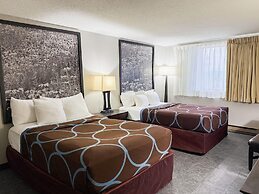 Super 8 by Wyndham Williston ND