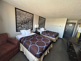 Super 8 by Wyndham Williston ND