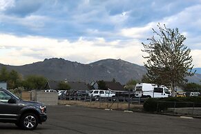 Super 8 by Wyndham Carson City/Lake Tahoe