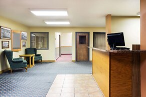 Super 8 by Wyndham Hot Springs