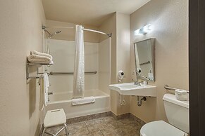 Super 8 by Wyndham Sturgis