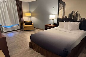 Super 8 by Wyndham Bloomington/Airport