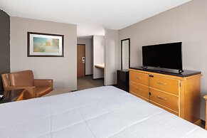 Travelodge by Wyndham Redwood Falls