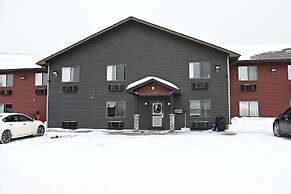 Hibbing Inn and Suites