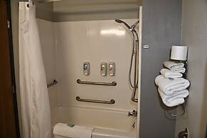 Hibbing Inn and Suites