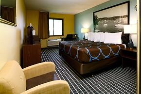 Super 8 by Wyndham Red Wing