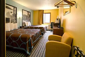 Super 8 by Wyndham Red Wing