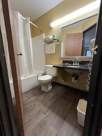 Super 8 by Wyndham Red Wing