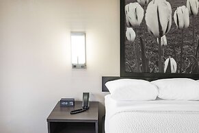 Super 8 by Wyndham Charlottesville