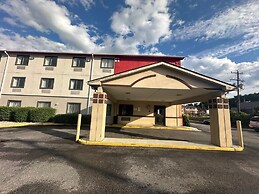 Ramada by Wyndham York Harrisburg Hershey