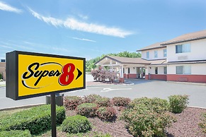 Super 8 by Wyndham Middletown