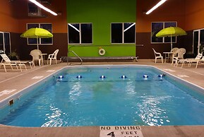 Super 8 by Wyndham Plattsburgh