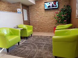 Super 8 by Wyndham Plattsburgh