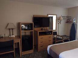 Super 8 by Wyndham Monroe WI