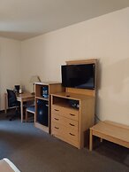 Super 8 by Wyndham Monroe WI