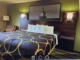 Super 8 by Wyndham Superior WI