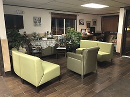 Super 8 by Wyndham Superior WI