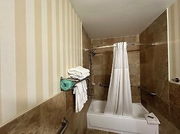 Super 8 by Wyndham Kutztown/Allentown Area