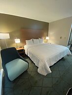 Baymont by Wyndham Oshkosh Airport