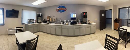 Baymont by Wyndham Oshkosh Airport