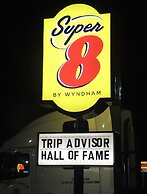 Super 8 by Wyndham Mifflinville Near Bloomsburg