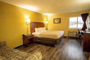 Coratel Inn & Suites By Jasper River Falls