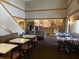 Super 8 by Wyndham Green Bay Near Stadium